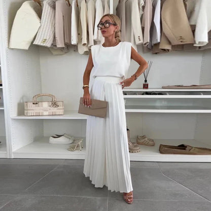 AxelleEase™ – Minimalist Two-Piece with Flowing Comfort
